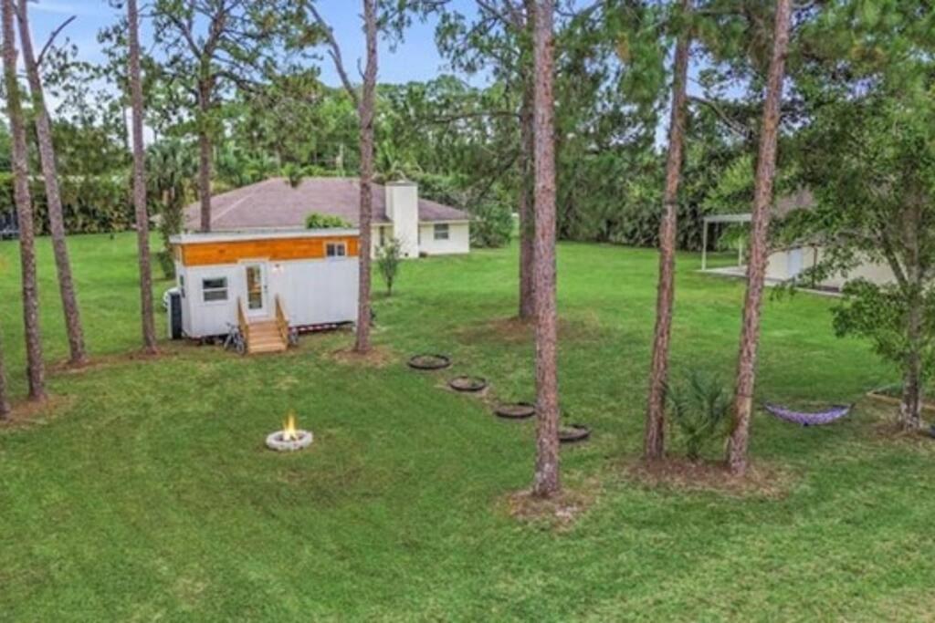 Summer Tiny House West Palm Beach Exteriör bild